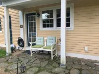 Potager Farm Historic Private Townhouse Sleeps 4 with Pool.