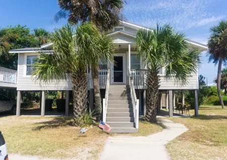 The Gulls Nest Beach House
