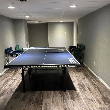 Cozy and  1.1 Miles from Lambeau Field