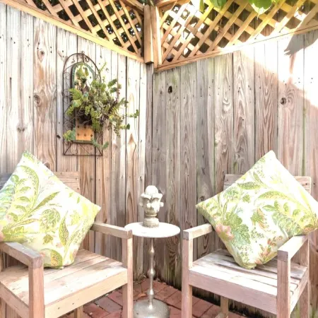 Carriage House, Forsyth Park, Pet friendly, private courtyard 🩷