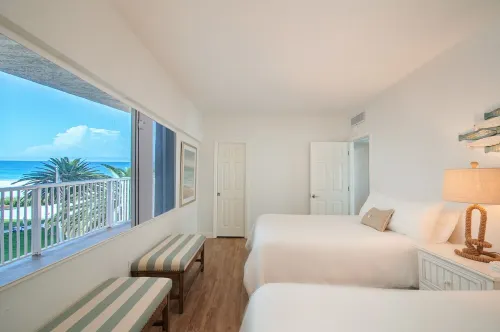 Prime Beachfront with Views, Views, Views!