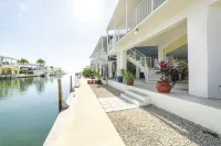 VO 173 2 Bed 2 Bath Silt Canal-Front, Ocean View Hotels in Cudjoe Key