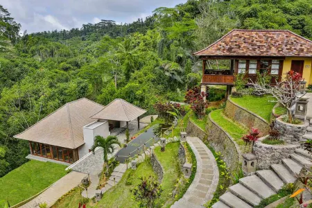 Bagus Jati Health & Wellbeing Retreat