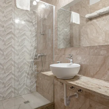 Lainer Hotel