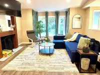 08 Min to PAE Airport - Cozy 2Br Home Surrounded by Nature w/carport 에버렛 호텔