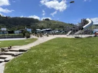 Adorable 2 Bedroom Cabin in Holiday Park