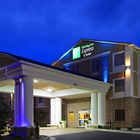 Holiday Inn Express & Suites WASHINGTON - MEADOW LANDS by IHG