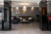 O House Hotel - Airport Shuttle