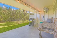 Pualei Beach House 3-bedroom townhome in phenomenal Lahaina with WiFi, AC