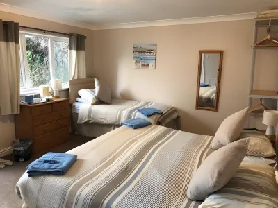 Bridgeside Guest House Hotels in Looe