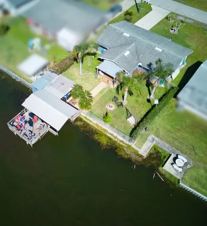 Lakeside Landing on Lake Dora w/ Boat Dock
