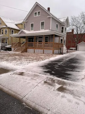 Cozy Home in Holyoke with 3 Bedrooms