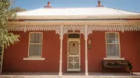 Winton Cottage Maldon - Heritage Home. Central Heating. Cozy Fireplace. on Sale