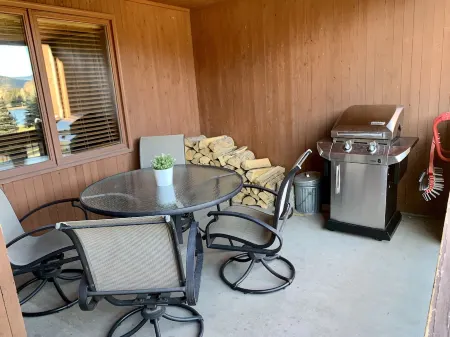 Ultimate Beaver Creek Condo: 3 BED - 3 BATH condo SLEEPS 8 with 6 beds