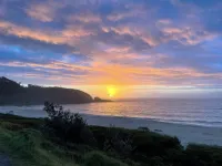 House in Ulladulla - Short walk to harbour and shops