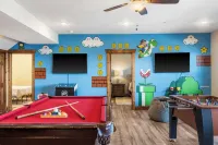 Lake View Bliss: Game Room, Indoor Pool, Fireplace, Close to SDC & Marinas