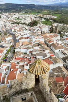 Lemon Tree Patio-Mountain View, Delightful Home in Olvera-Cadiz-Andalucia-Spain Hotels in Olvera