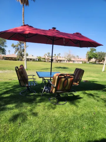 Charming 2-bedroom house with AC, in country club palms with a view of Golf C..