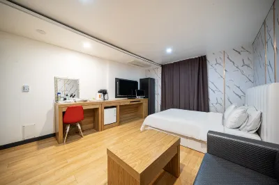 Geumsan Apple Self Check-in Motel Hotels near Daedunsan Recreation Forest
