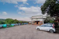 Treebo the Venna Hill - parking