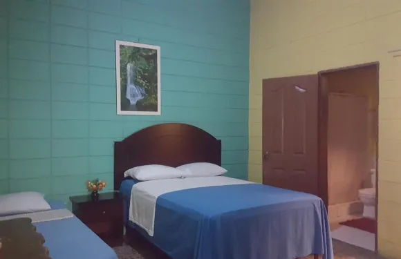 朵思莫麗諾斯住宿加早餐酒店