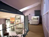 Casa Rossa - Bymyhomeincomo Hotels in Cernobbio