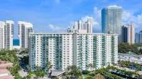 Ocean Reserve Luxury Condos Across from Sunny Isles Beach