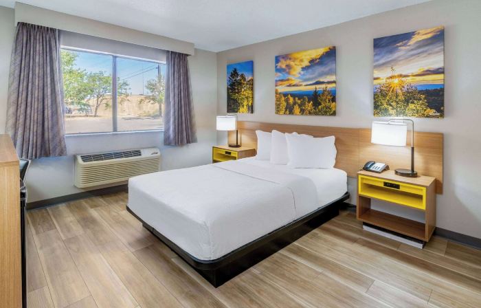 Days Inn by Wyndham Los Lunas