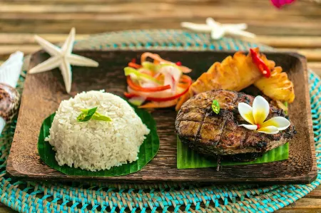 Coconut Garden Beach Resort Отели в г. Sikka Regency