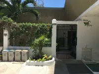 Alona Gecko Inn