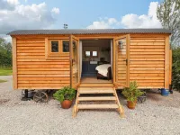 Cariad Mawr Hotels in 