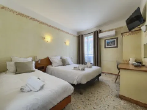 Le Provence Hôtel Golfe Juan Hotéis em Vallauris