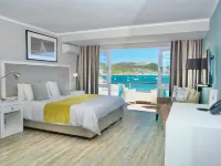 Simon's Town Quayside Hotel Hotels near Bosky Dell on Boulders Beach - Cape Coastal Accommodation