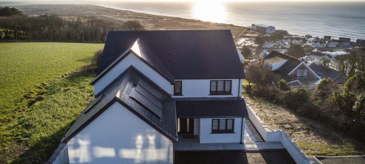 Sunrise - 5 Bedroom Home - Pendine Hotels in Carmarthen