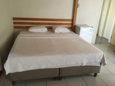 Zeytin Çiçeği Pansiyon Hotels in Geyikli