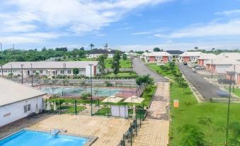 Jubilee Chalets Epe - Housity