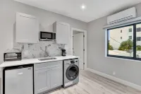 2922 Banyan Units