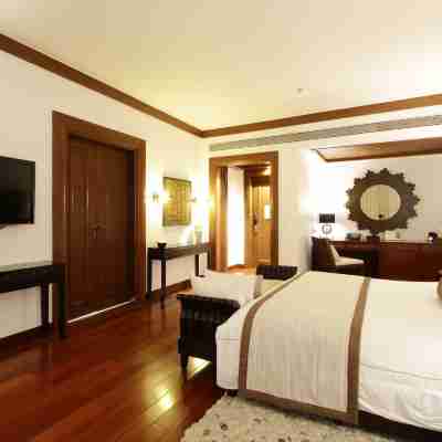 Jaypee Greens Golf and Spa Resort Rooms