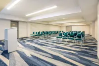 Comfort Inn & Suites Hotels in Barrie