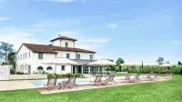 Tenuta Asmara Luxury Suites Hotels in Fucecchio