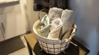 Hugo's Rental - Apartments