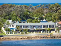 Sails Luxury Apartments Merimbula Hotels in Merimbula