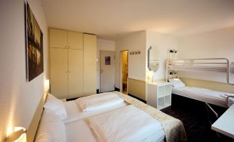 The 4You Hostel & Hotel Munich
