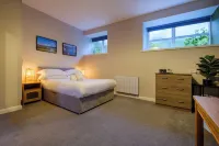 Station Lodge - Free Off-Site Health Club Access with Pool, Sauna, Steam Room & Gym Hotel a Hugill