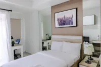 Best Price Studio Apartment Springwood Residence Hotell i Panunggangan