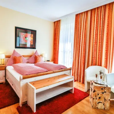 Hotel Zum Goldenen Löwen Hotels near Baden Baden Old Town