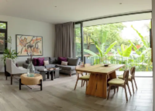 埃卡萊洪精品酒店