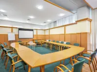 Danubius Hotel Annabella Hotels in Balatonfured