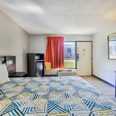 Motel 6 Ashland, VA Hotels near Randolph-Macon College