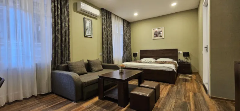 Hotel Boutique Iveria